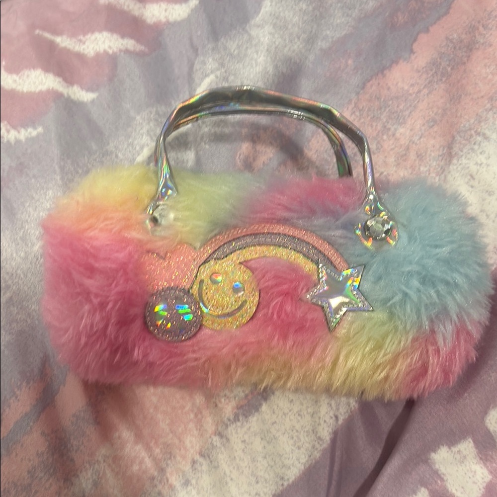 Children’s Place Fluffy Sunglasses Case NWOT